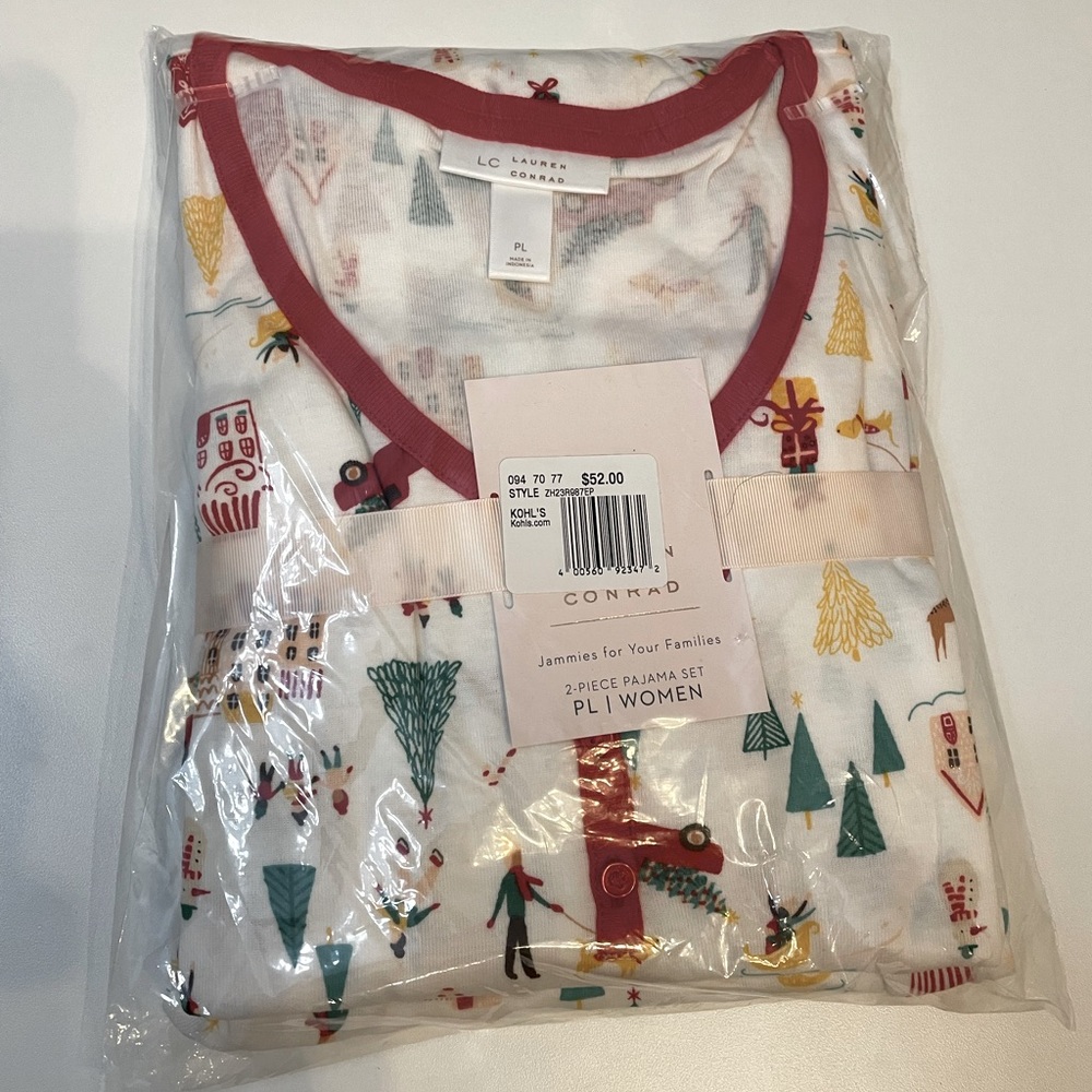 LC Lauren Conrad Holiday Village pjs